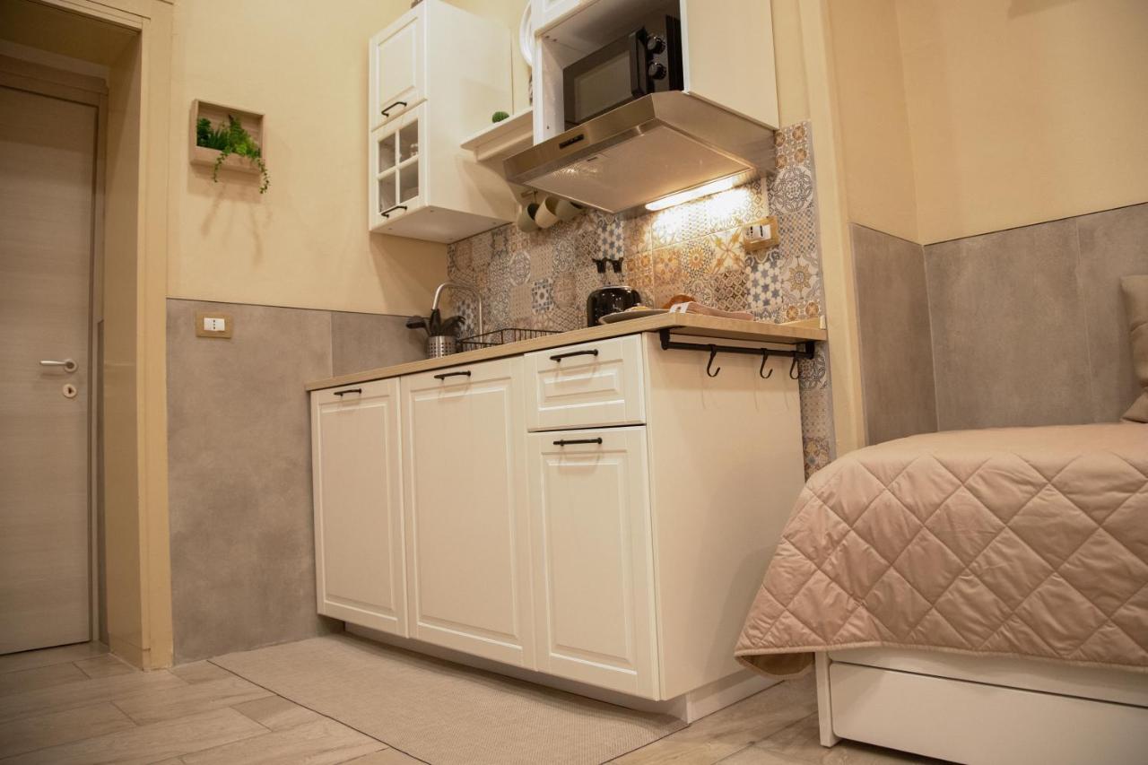 Graziano Home Station Neapel Exterior foto